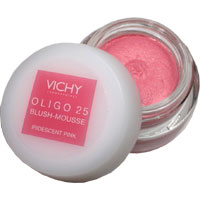Blush-Mousse für mehr Ausstrahlung. Die Gesichtspflege von Vichy. Farbe Iridescent Pink.
