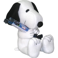 Snoopy mit Traubenzuckerrolle Schwarze Johannisbeere.