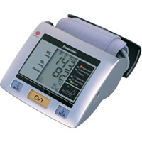 Oberarm-Blutdruckmessgerät mit großer Anzeige.